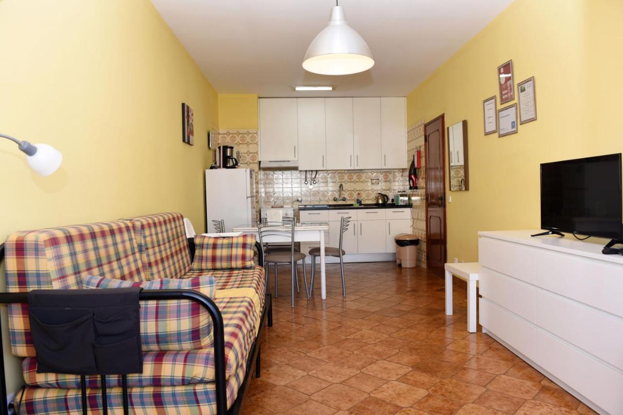 Tmp Apartamento Quarteira Exteriör bild