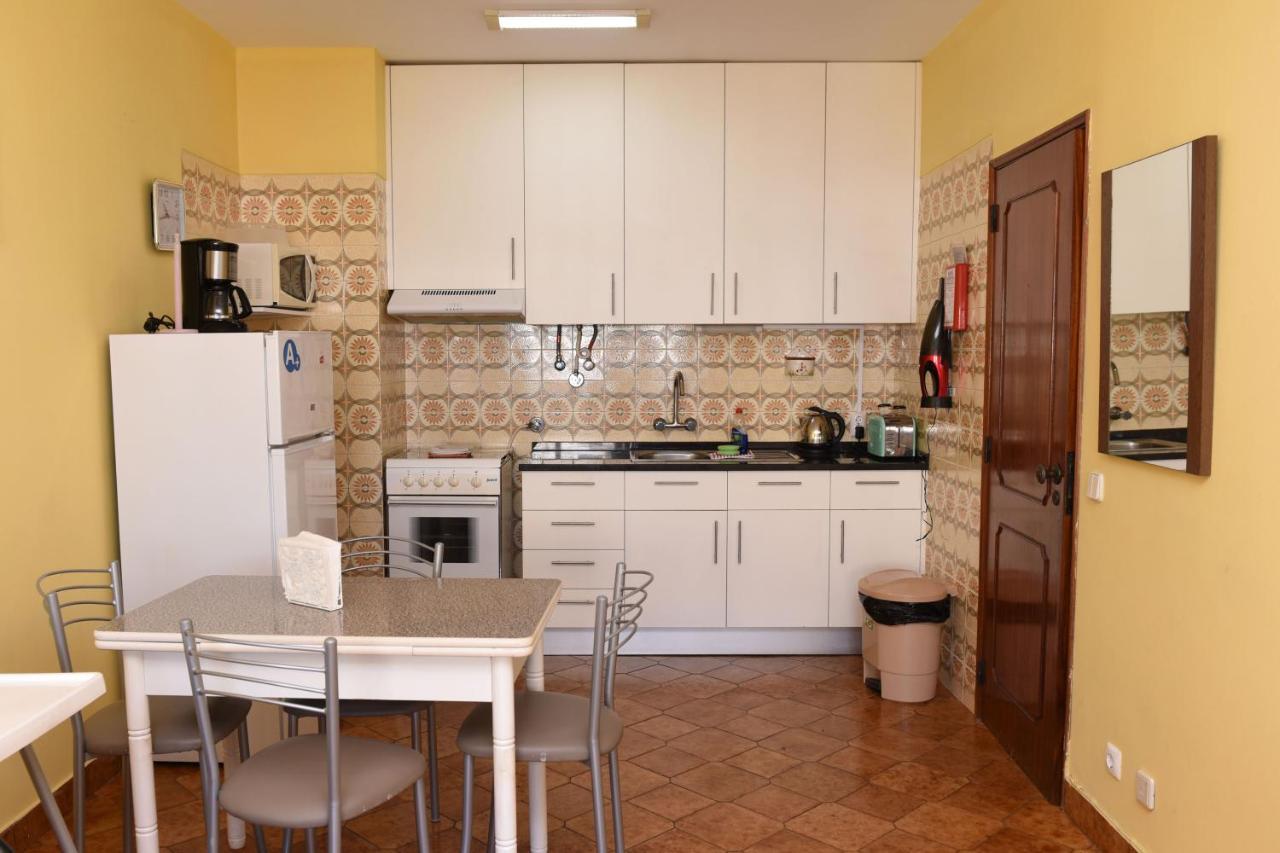 Tmp Apartamento Quarteira Exteriör bild