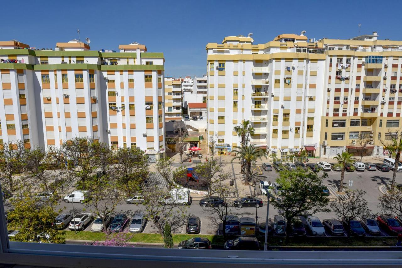 Tmp Apartamento Quarteira Exteriör bild